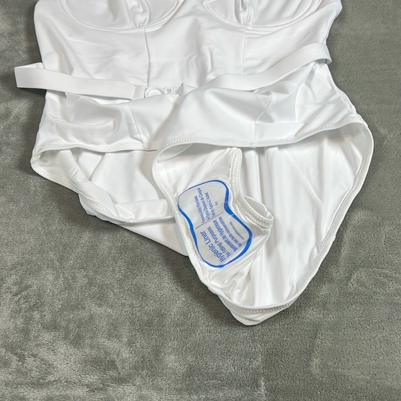 SOLID & STRIPED White One-Piece Swimsuit marshmallow.                    ordr209 - Picture 8 of 11